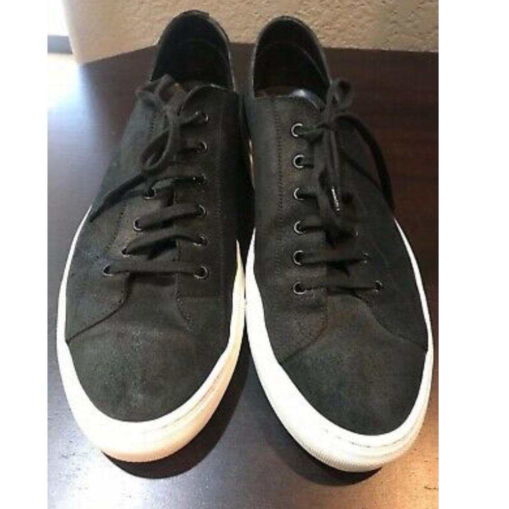 Common Projects Men’s shoes